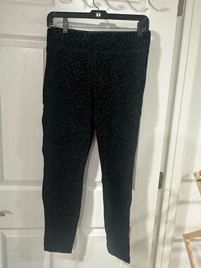 Old Navy Black Velvet Leopard Print Stevie High Rise Pants